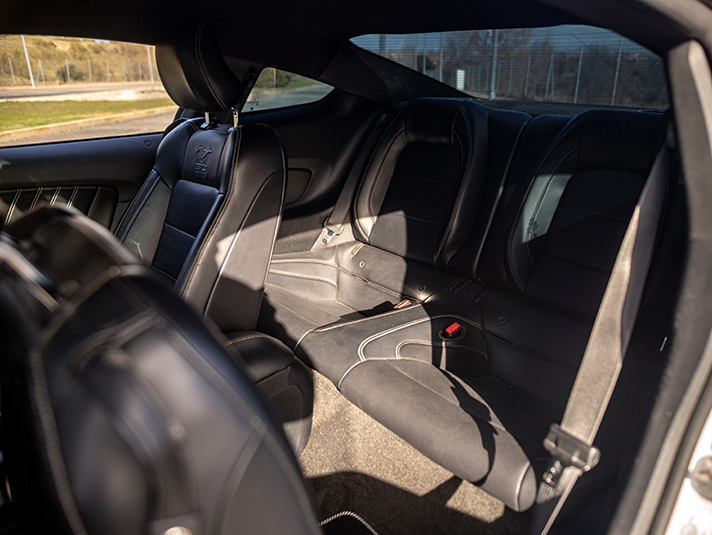 Interior trasero Mustang GT 50 Years