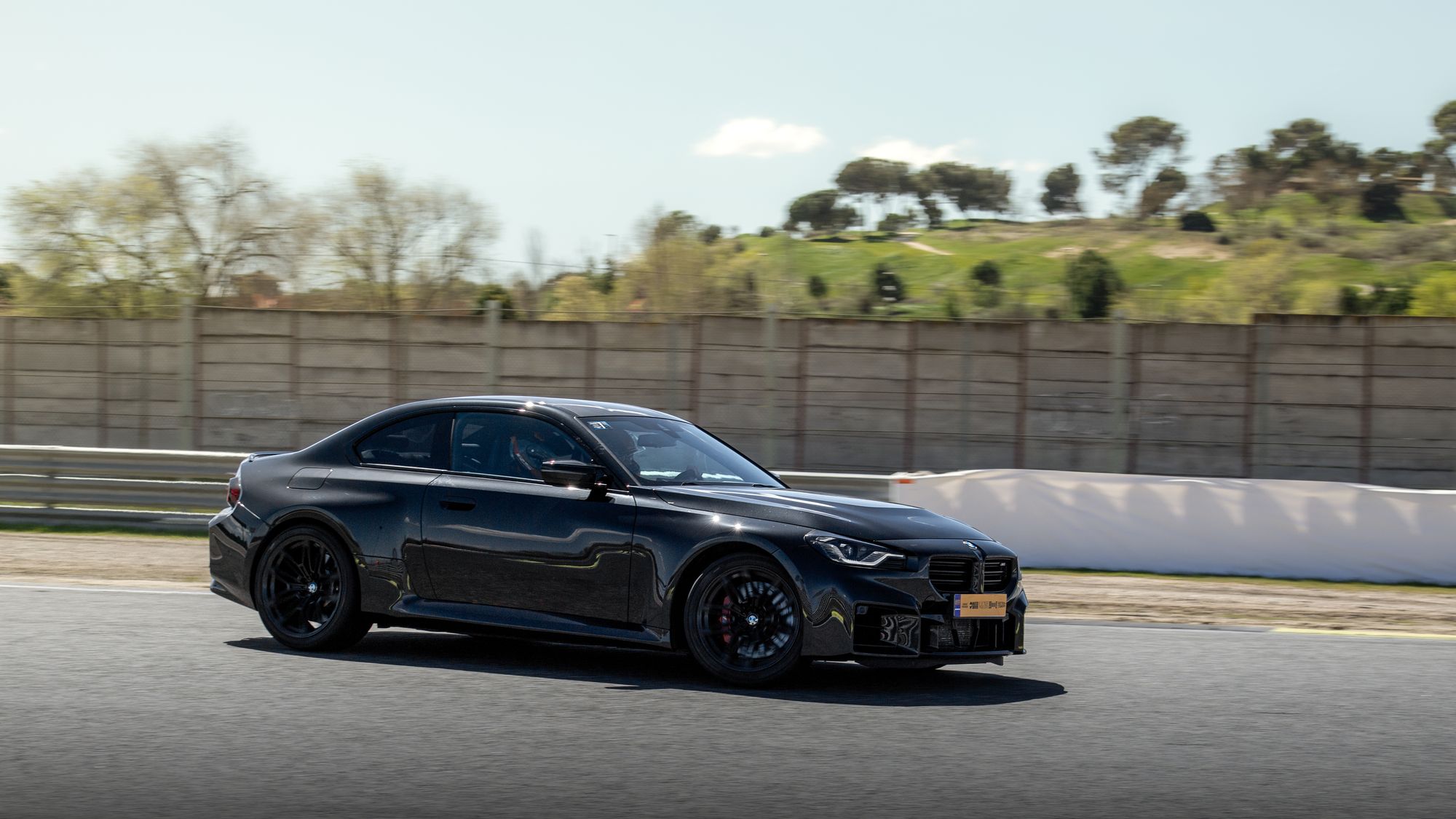 fotografia-tandas-circuito-jarama-bmw-m2-negro-pista