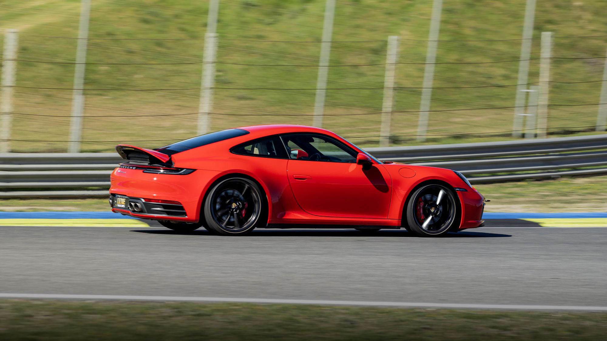 fotografia-tandas-circuito-jarama-porsche-911-turbo-rojo-recta